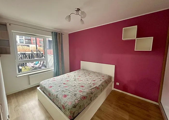 Apartamento Sloneczne Mieszkanie Na Parterze Z Ogrodem