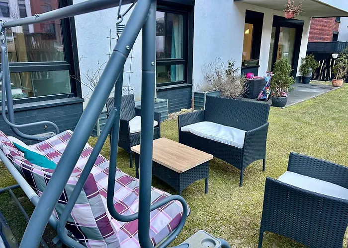 Sloneczne Mieszkanie Na Parterze Z Ogrodem Wroclaw