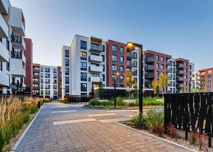 Sloneczne Mieszkanie Na Parterze Z Ogrodem Wroclaw